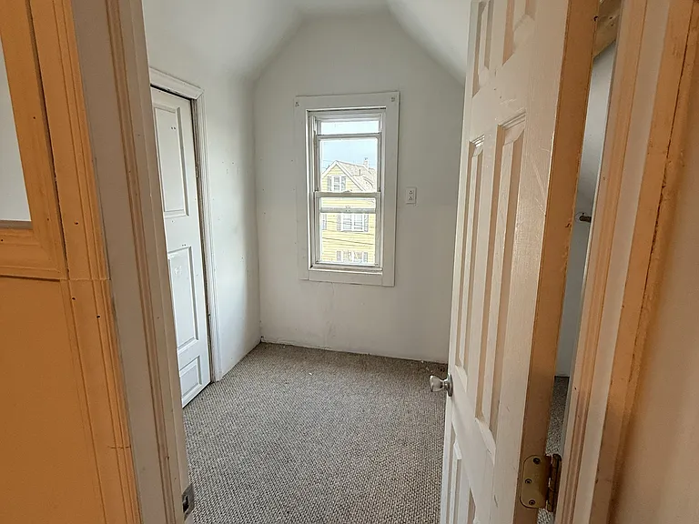 113 Grand St #2 — Photo 17