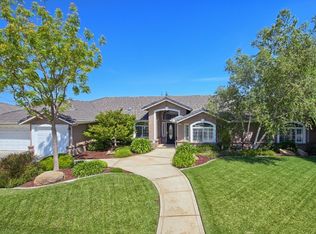 597 Hummingbird Ct, Merced, CA 95340