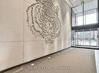 28 Wellesley St E #1808, Toronto, ON M4Y0C4