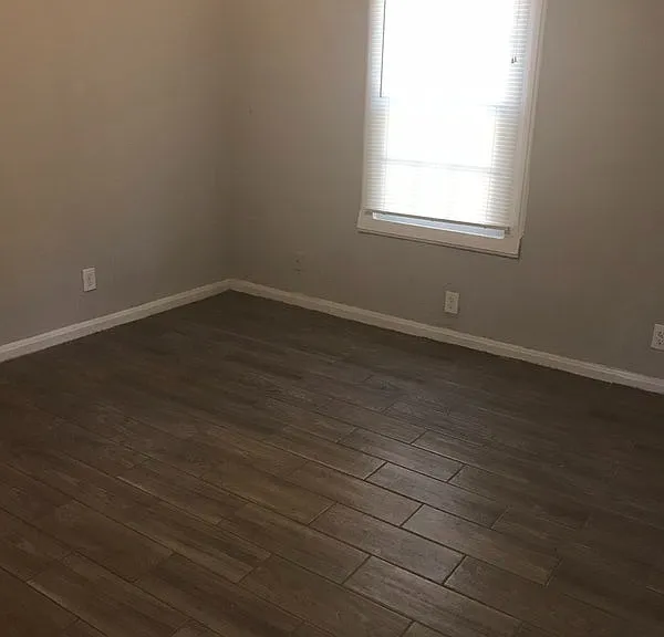2059 Detroit Ave NW — Photo 8