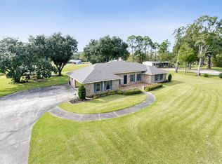 923 W Broussard Rd, Lafayette, LA 70506