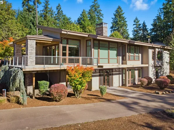 32047 NE Corral Creek Rd, Newberg, OR 97132