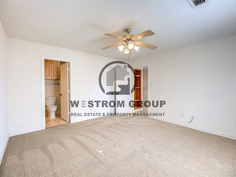 5855 Pecan Chase — Photo 24