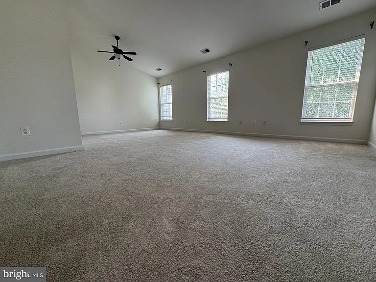 336 Baish Dr SE — Photo 18