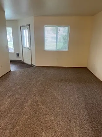 Alder Crossing Apartments — Photo 30