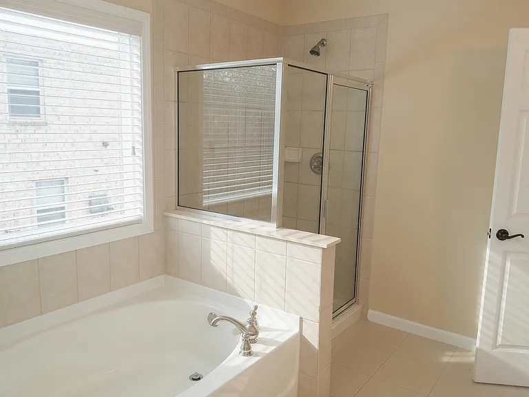 5035 Hastings Ter — Photo 11