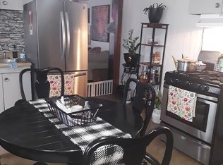 148 Front St APT 2, Woonsocket, RI 02895