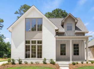 1128 W Jackson St, Tupelo, MS 38804