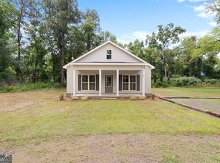 130 Woods Ave, Portal, GA 30450