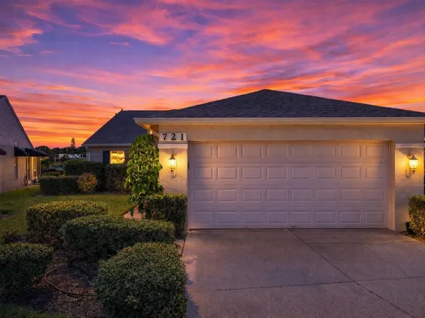 721 Spring Lakes Blvd, Bradenton, FL 34210