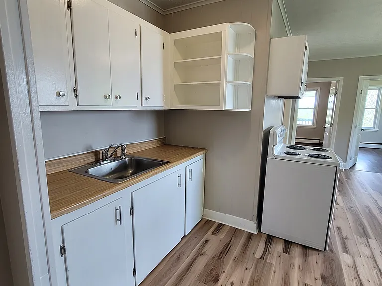 21 George St #202 — Photo 5