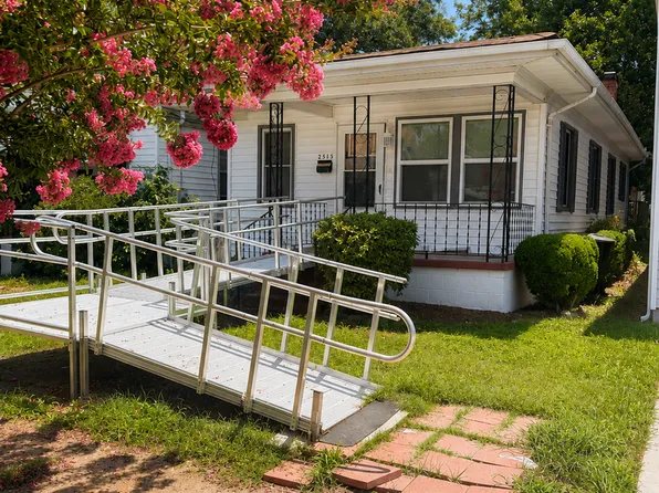 2515 Markham St, Portsmouth, VA 23707
