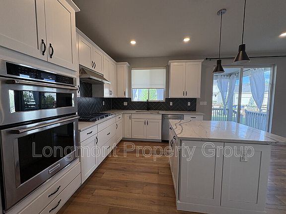 4th image of 12745 Park Creek Way