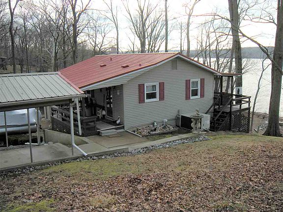 3rd image of 546 Riverview Trl