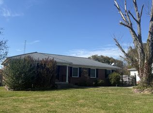 808 Cowan Ave, Shelbyville, TN 37160