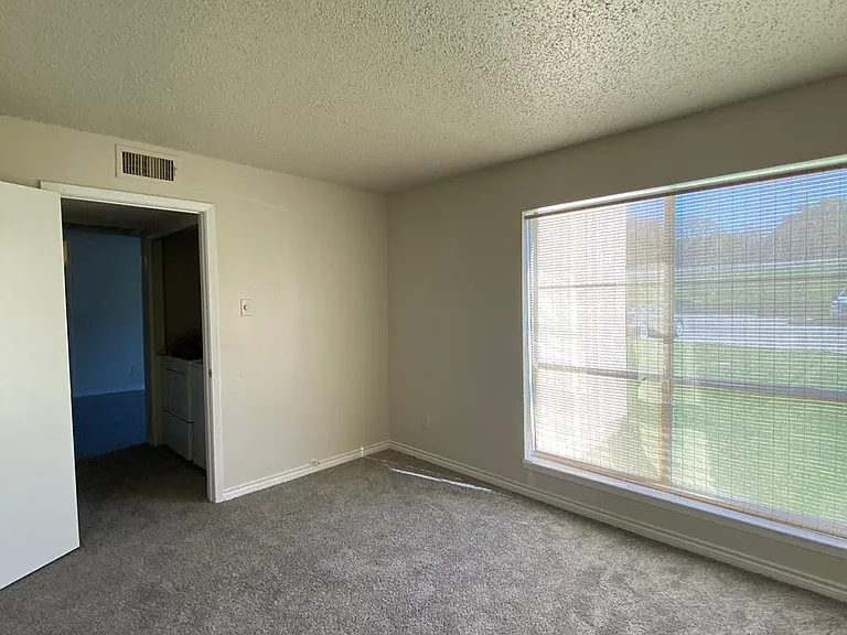 8110 Skillman St #1047H — Photo 9