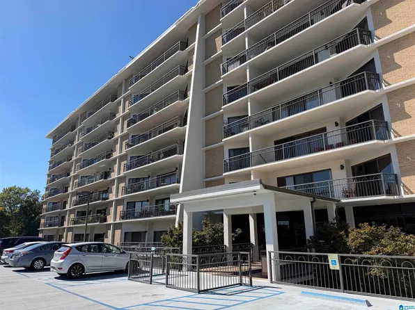 1300 Beacon Pkwy E Unit 400, Birmingham, AL 35209