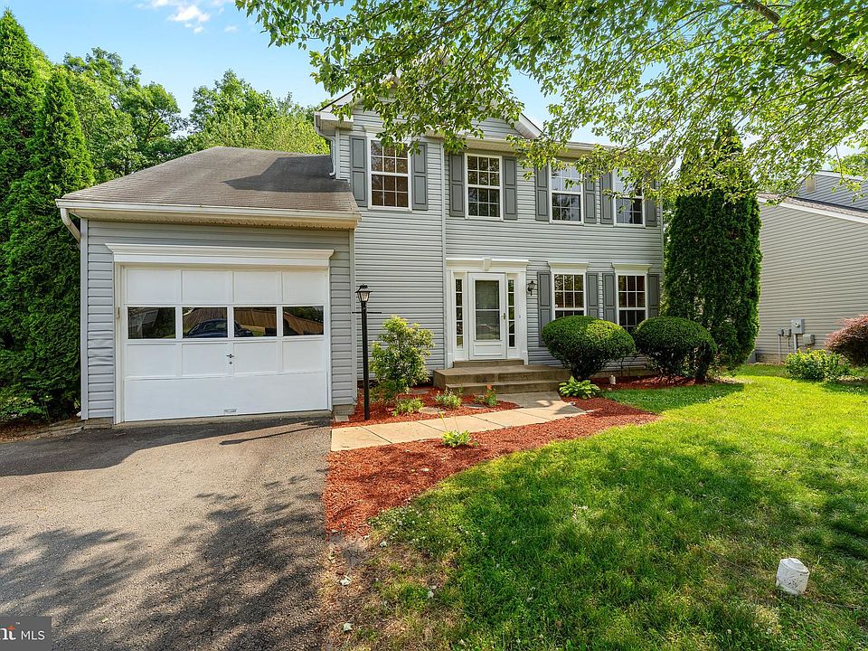 1st image of 5783 Rhode Island Dr