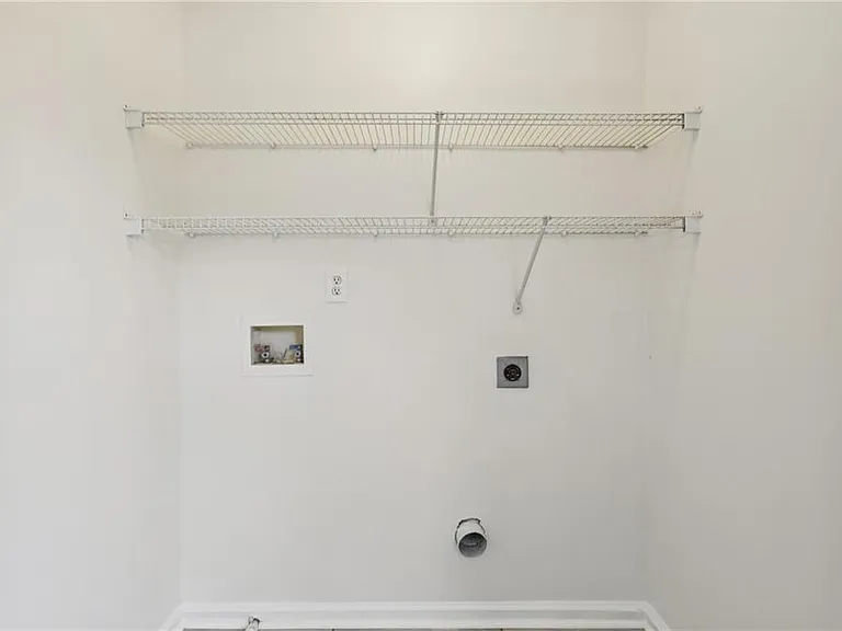 208 Carrington Way — Photo 24