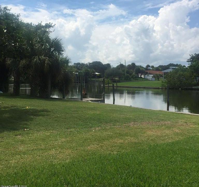 1st image of 119 Sunset Dr