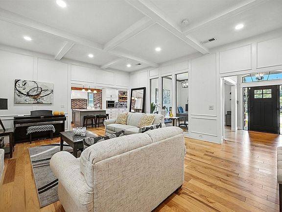 4th image of 4125 Eldorado Dr