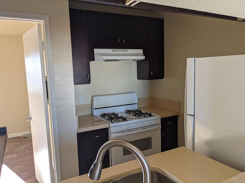 Kitchen with gas range