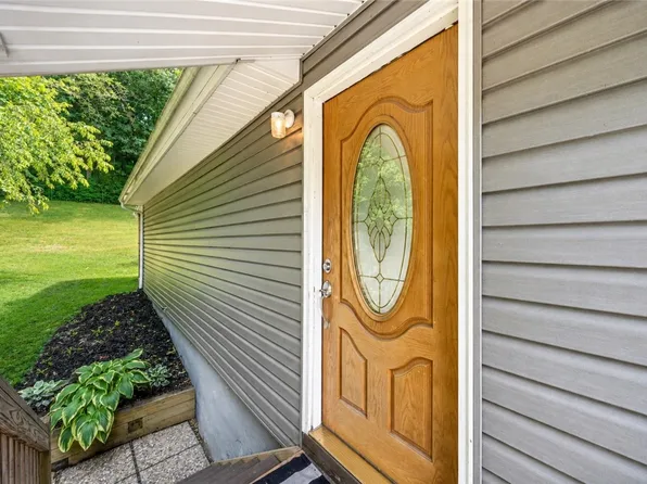 518 State Route 908 Ext, Tarentum, PA 15084