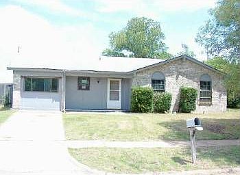 1st image of 4032 Arborcrest Dr