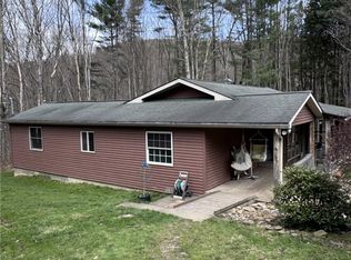 987 Bloomster Hollow Rd, Smethport, PA 16749