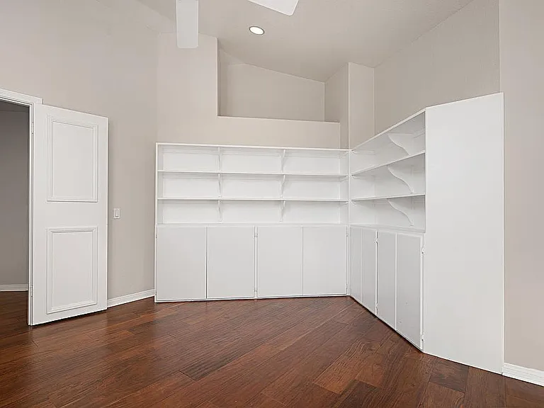 1808 Avenida La Posta — Photo 24
