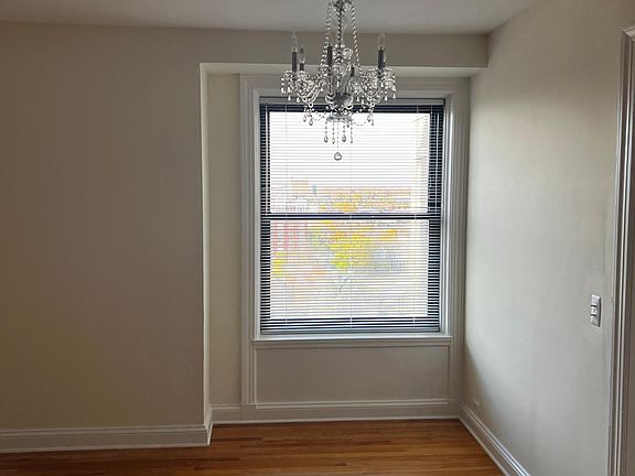 4th image of 15 E Kirby St APT 1026
