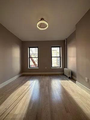 Rented by Peter R. Hungerford, LREB | media 19