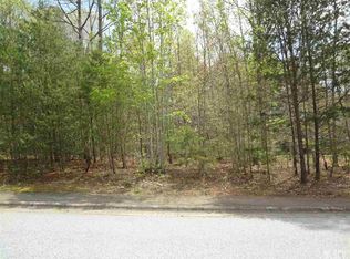 925 Barrington Dr NE, Lenoir, NC 28645
