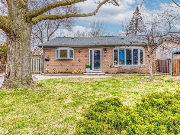 1293 Lewisham Dr, Mississauga, ON L5J 3P8
