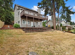 1255 SE Camano Dr, Camano Island, WA 98282