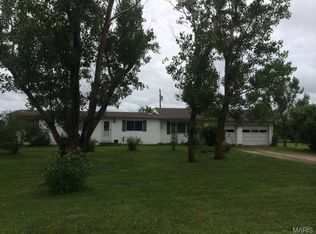 23034 Falcon Rd, Lebanon, MO 65536