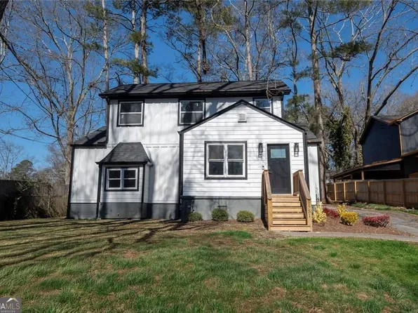 1751 S Olympian Way SW, Atlanta, GA 30310