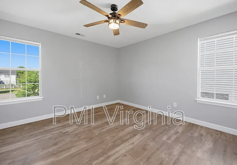 3016 Beaden Dr — Photo 35