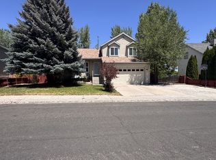 2016 Sierra Dr, Elko, NV 89801