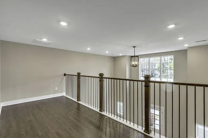 8 Tolar Rd — Photo 19