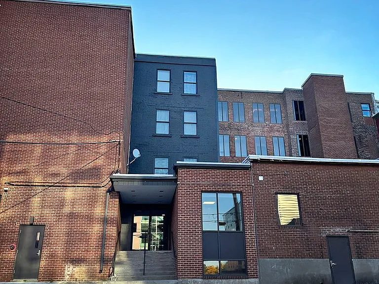 8 Main Street — Photo 15