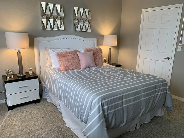 Ranch Lake Apartments — Photo 8