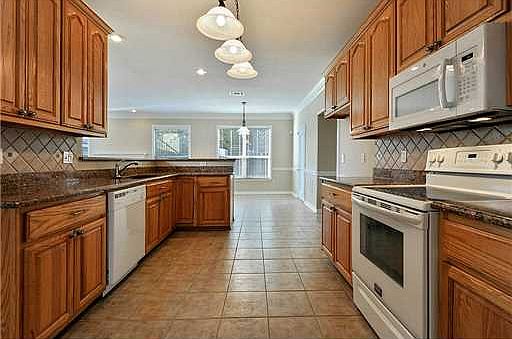 5th image of 11275 Cypress Bayou Dr