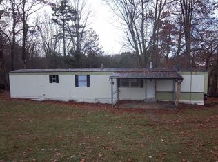 617 River Hill Rd, Galax, VA 24333