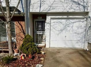 97 Aspen Knolls Way, Staten Island, NY 10312