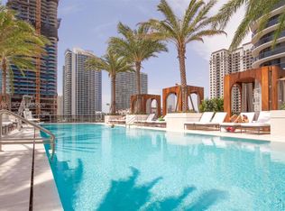 Sls Lux, Miami, FL 33130