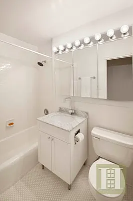 Rented by Halstead Real Estate | media 2