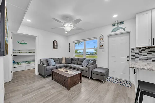 2362 Pineapple Ave #ID1520582P Photo 1
