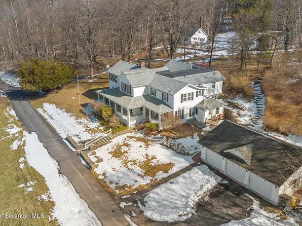 502 Gravel Pond Rd, Clarks Summit, PA 18411