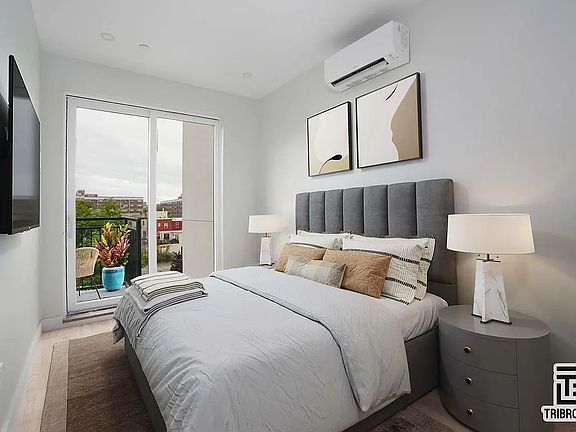 2nd image of 92 Manhattan Ave #4C